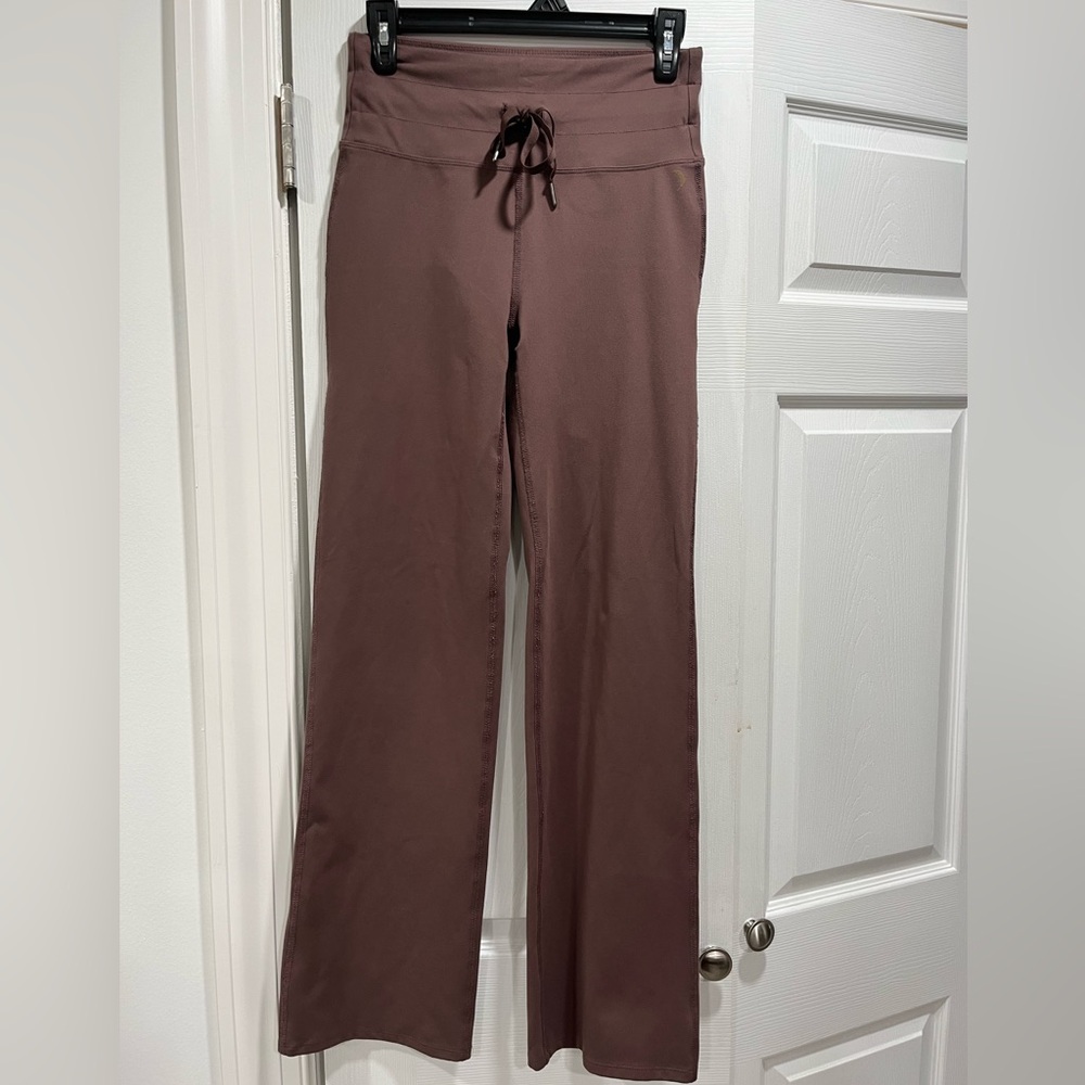 Jessica Simpson Flare Leggings